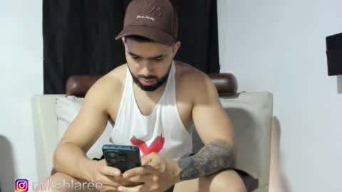 mikeblaree online show from November 9, 5:39 pm