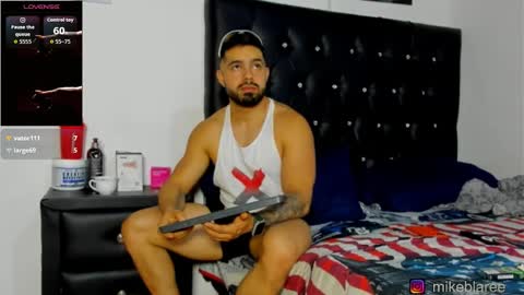 mikeblaree online show from April 1, 11:46 pm