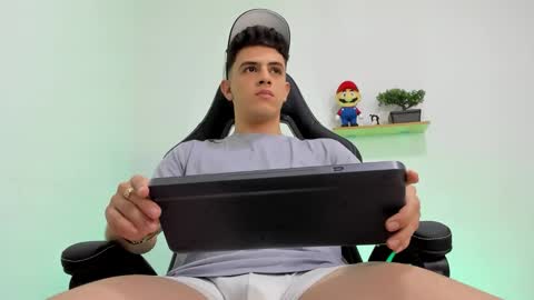 Mike Cooper online show from February 6, 3:14 am