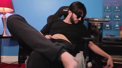 mikehawk1589 online show from February 19, 5:15 am