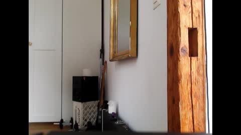 Snapshot of mikel030 chatting on February 2, 9:19 am djfuckoff online show from February 2, 9:19 am