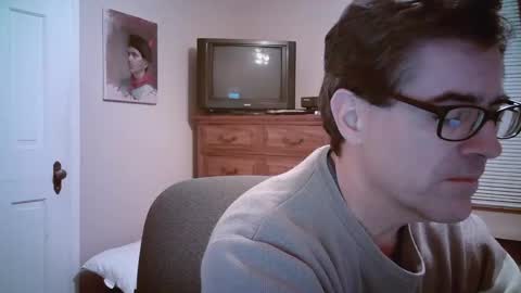 Mike online show from December 29, 3:33 am