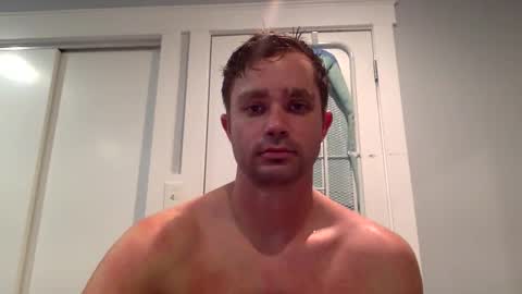 Snapshot of mikey03030303 chatting on January 31, 3:11 pm versaboy online show from January 31, 3:11 pm