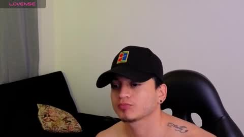 MIKKE online show from February 15, 4:15 pm