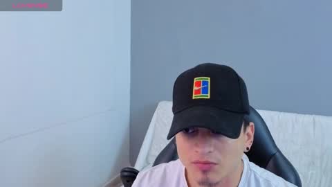 MIKKE online show from February 1, 2:27 pm