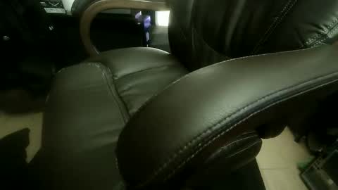 miles_mayhem_667 online show from March 16, 9:35 am