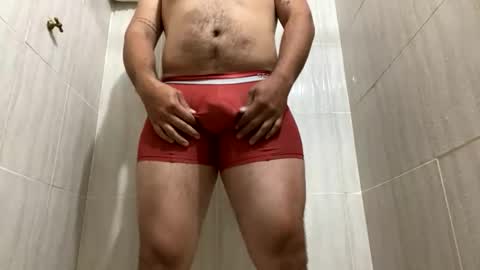 mileslennon online show from January 27, 1:16 am