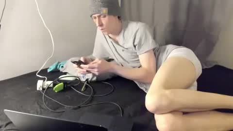 SlimnHungOH online show from June 17, 1:18 am