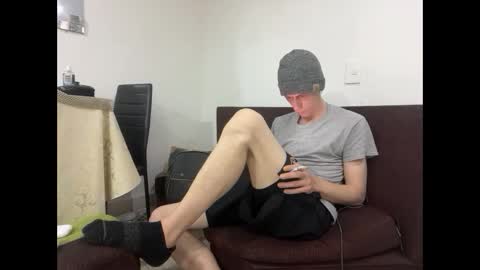 Snapshot of millerjdm chatting on September 23, 9:36 pm SlimnHungOH online show from September 23, 9:36 pm