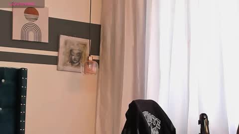 Snapshot of miltonn_jakee chatting on January 2, 1:40 pm Miltonn online show from January 2, 1:40 pm