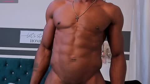 Snapshot of miltonn_jakee chatting on December 14, 1:50 am Miltonn online show from December 14, 1:50 am