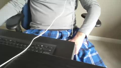 milwaukeebadger24 online show from March 27, 1:56 pm