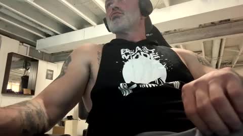 Snapshot of mister_bigg_dick chatting on January 28, 4:50 am AJ online show from January 28, 4:50 am