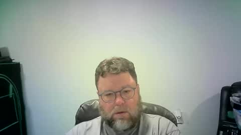 Mr. Happy online show from November 28, 7:22 am