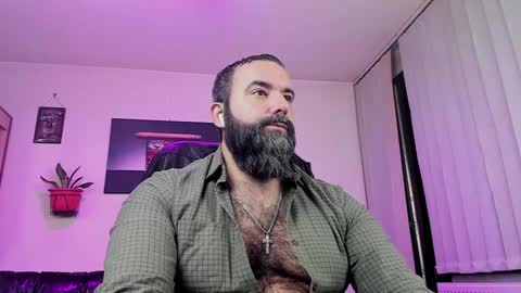 misterlov3r online show from December 14, 6:20 pm