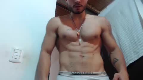 mistersam33 online show from January 22, 5:49 pm