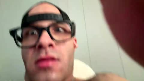 MST102688 online show from March 14, 1:40 pm