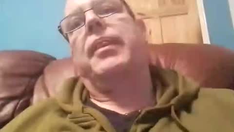 Leather Pants online show from November 9, 7:40 pm