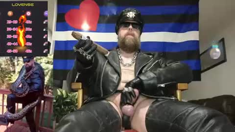 SMOKINsnakeEYEZ online show from June 26, 11:29 pm