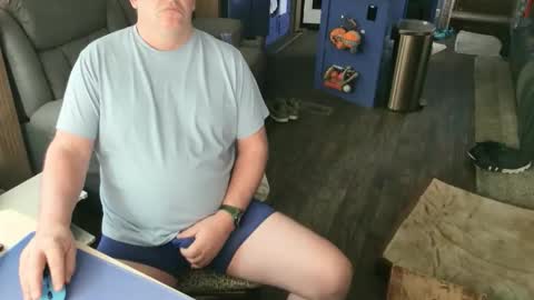 mmmthatsfunnn online show from January 18, 9:39 pm