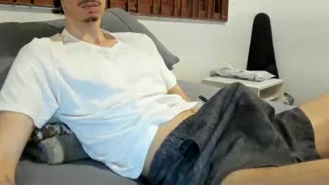 DigBreed online show from April 14, 12:49 pm