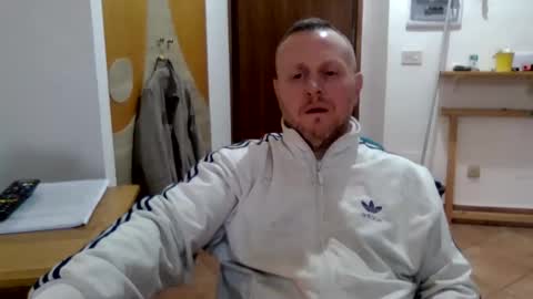 modesto1969 online show from March 18, 3:48 pm