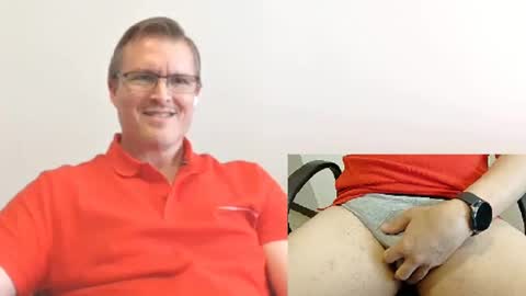 Moe online show from October 24, 7:04 pm