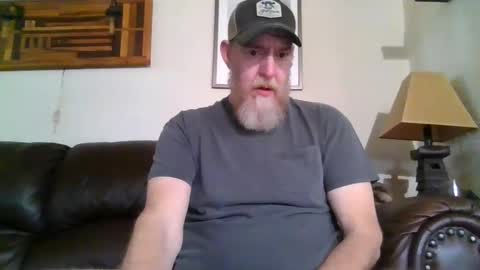 moeblick online show from December 8, 3:02 pm