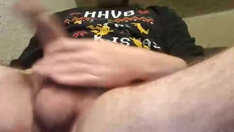 Snapshot of momcrush_v chatting on January 19, 1:44 pm momcrush_v online show from January 19, 1:44 pm