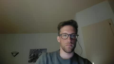 moms_little_monster online show from December 15, 9:20 pm