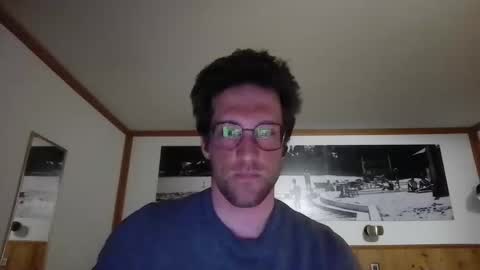 moms_little_monster online show from March 11, 9:00 pm