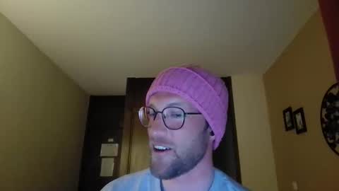 moms_little_monster online show from March 19, 8:23 pm