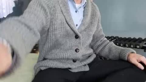 monkeyman4bbw online show from December 4, 6:15 pm