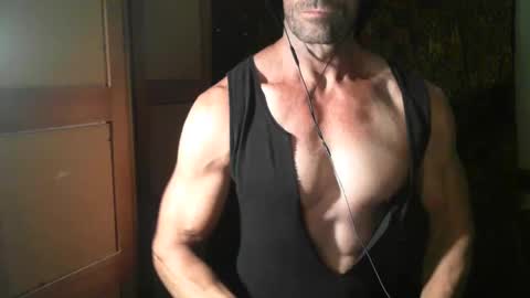 monsterdildos online show from December 18, 1:48 am