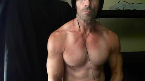 monsterdildos online show from February 1, 2:45 pm