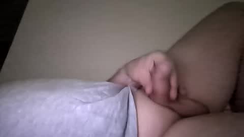 moooo325149 online show from May 29, 6:40 pm