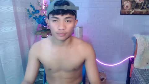 mostwantedtwink online show from July 14, 12:22 pm