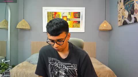 Mou Fly online show from September 29, 12:46 pm