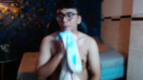 Mou Fly online show from November 26, 9:29 pm