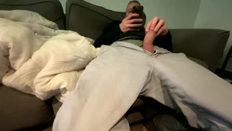 CamO online show from December 11, 3:33 pm