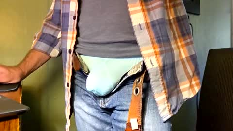 Manny online show from October 2, 11:47 am