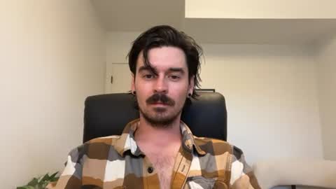 moustachematt online show from June 27, 2:36 am