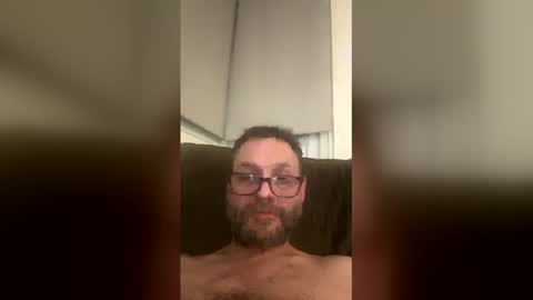 moza1980 online show from December 3, 2:39 am