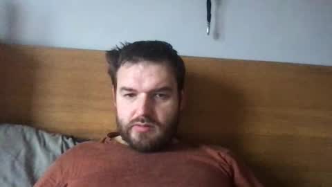 Snapshot of mr834565 chatting on January 22, 12:49 pm mr834565 online show from January 22, 12:49 pm