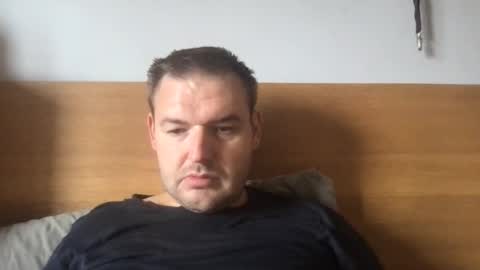 Snapshot of mr834565 chatting on September 14, 10:17 am mr834565 online show from September 14, 10:17 am