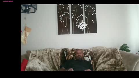 Mr. Good and Ms. Plenty online show from December 11, 6:48 pm