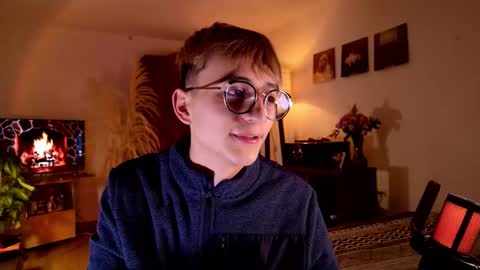 Mr Evans online show from October 9, 3:17 pm