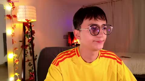 Mr Evans online show from February 20, 1:51 pm