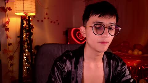 Mr Evans online show from February 6, 3:52 pm