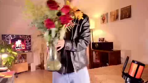 Mr Evans online show from September 22, 4:17 pm